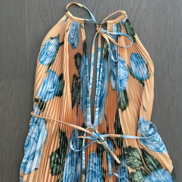 L'IDEE Boheme Yellow Floral Pleated Gown Maxi Dress Halter - Size US 4 - Picture 8 of 10